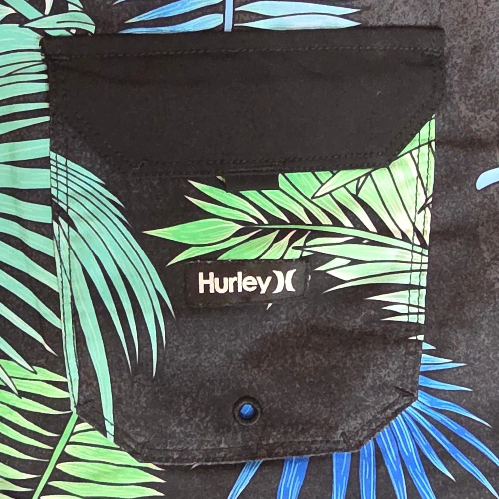 Lot of 2 Hurley Maui & Sons Board Shorts Mens 32 Black Tropical Striped Swim
